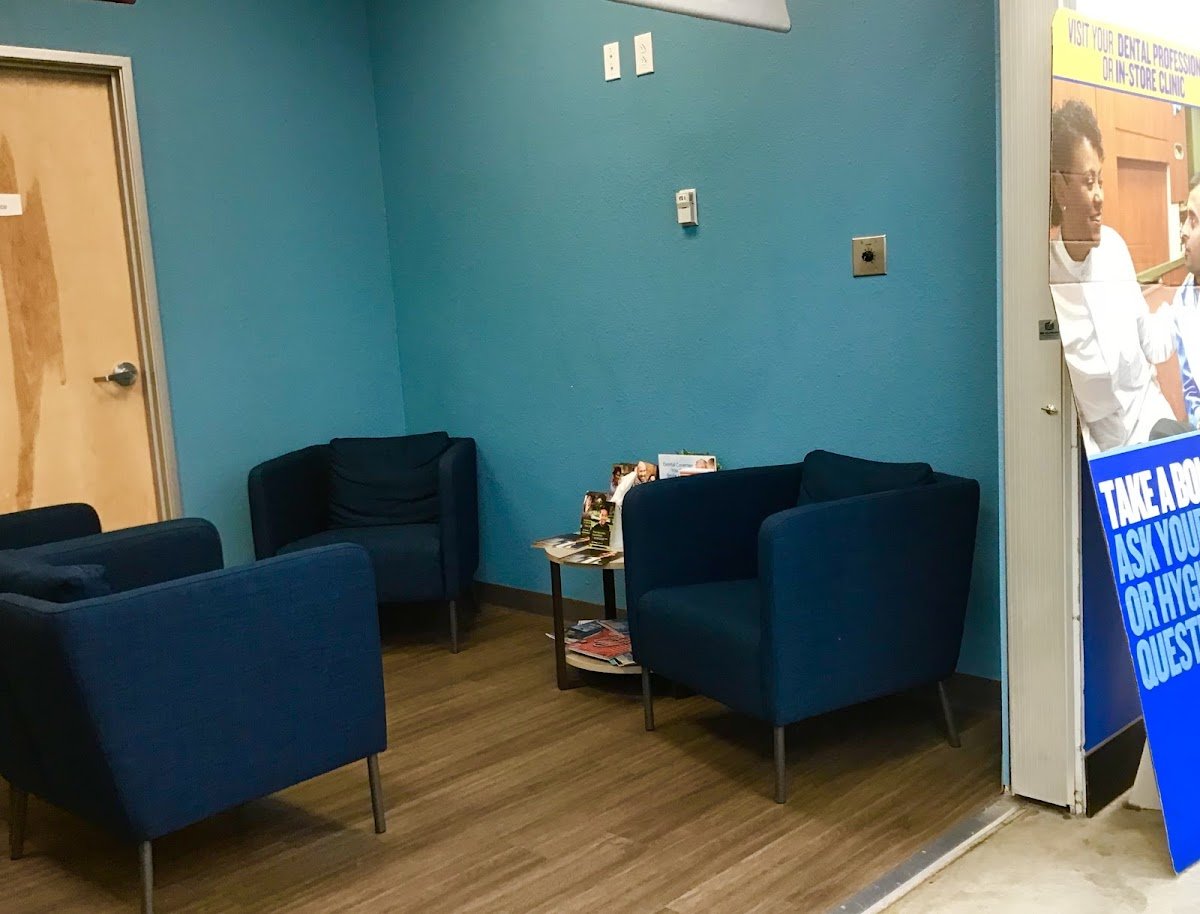 Smileasy Dental inside Walmart photo 3