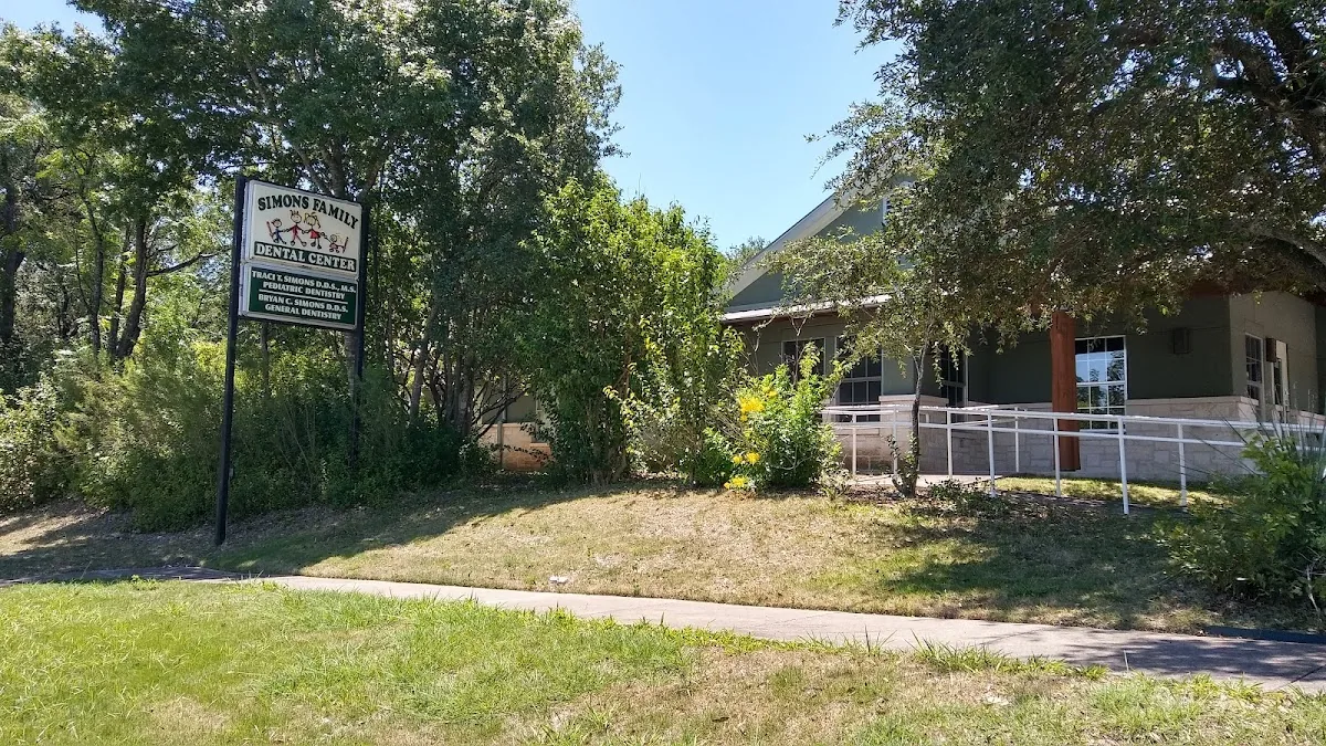 Apex Dental photo 1