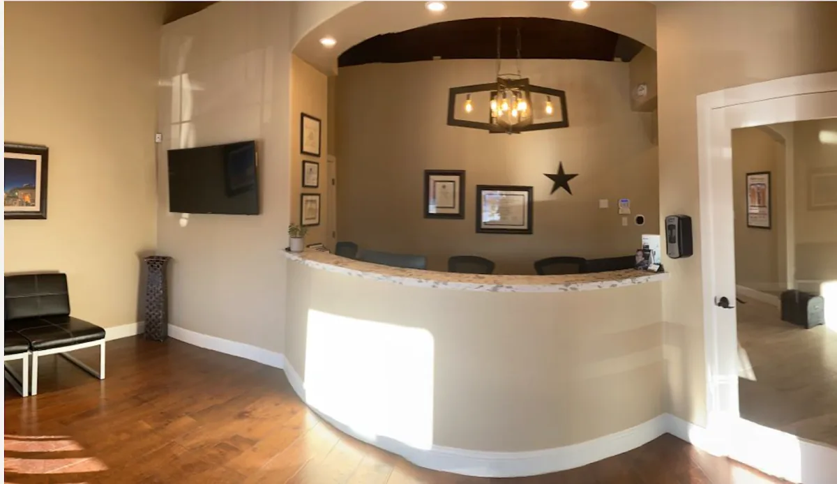 Avenue dental photo 3