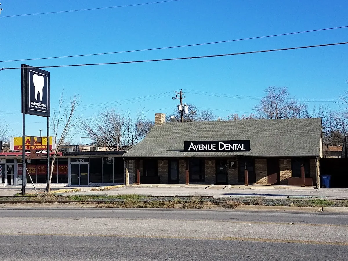 Avenue dental photo 6