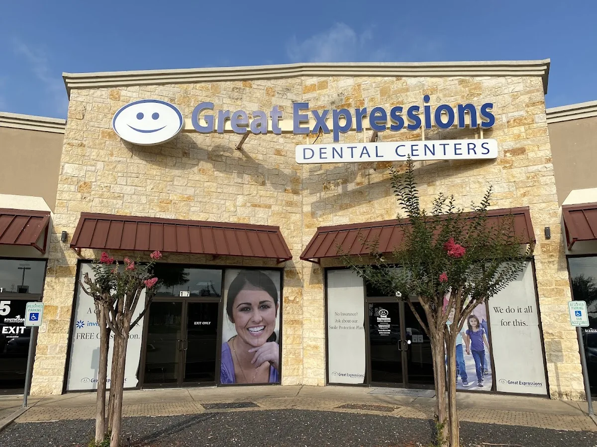 Great Expressions Dental Centers photo 2
