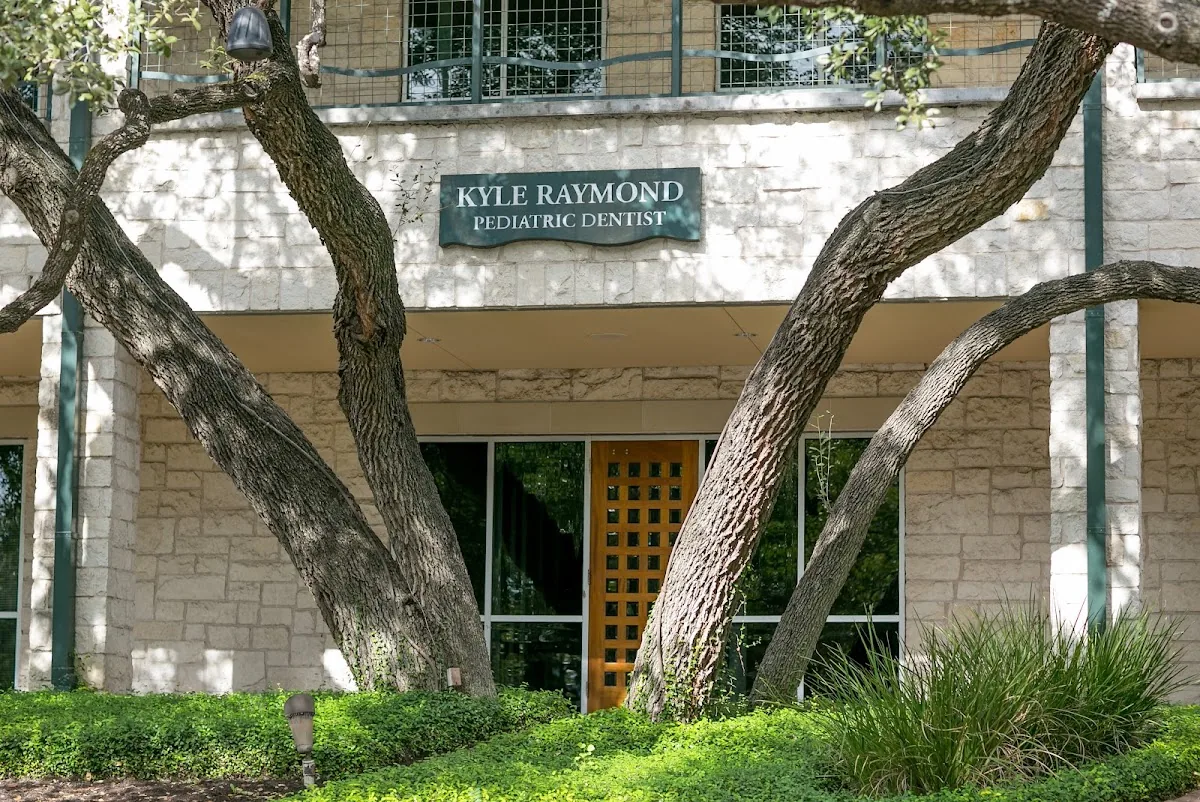 Kyle Raymond DDS photo 3