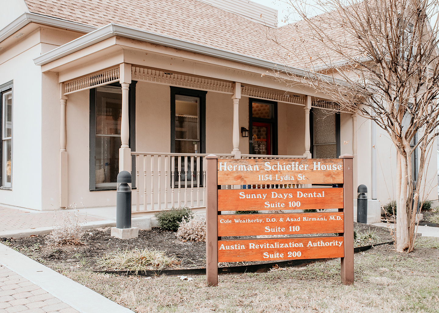 Sunny Days Dental photo 1