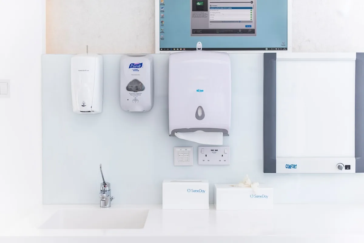 SameDay Dental Implants Clinic photo 6