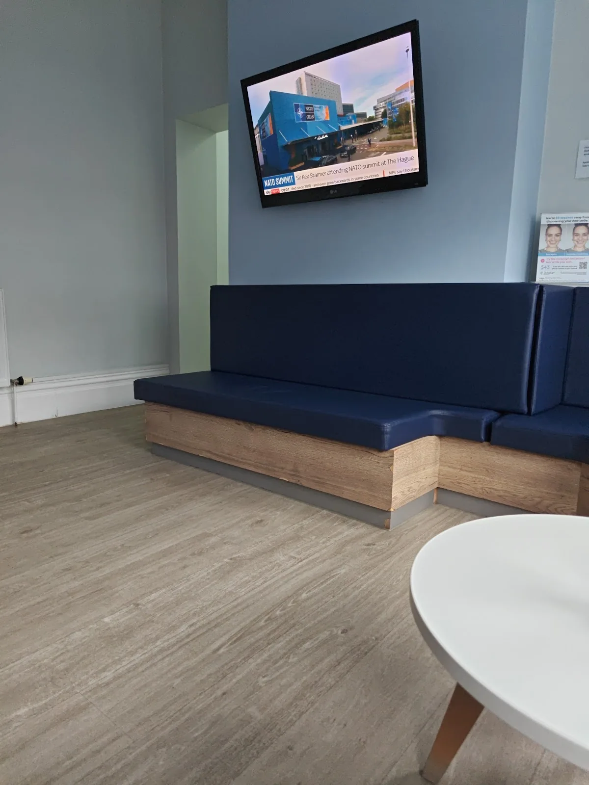 543 Dental Centre Ltd photo 3