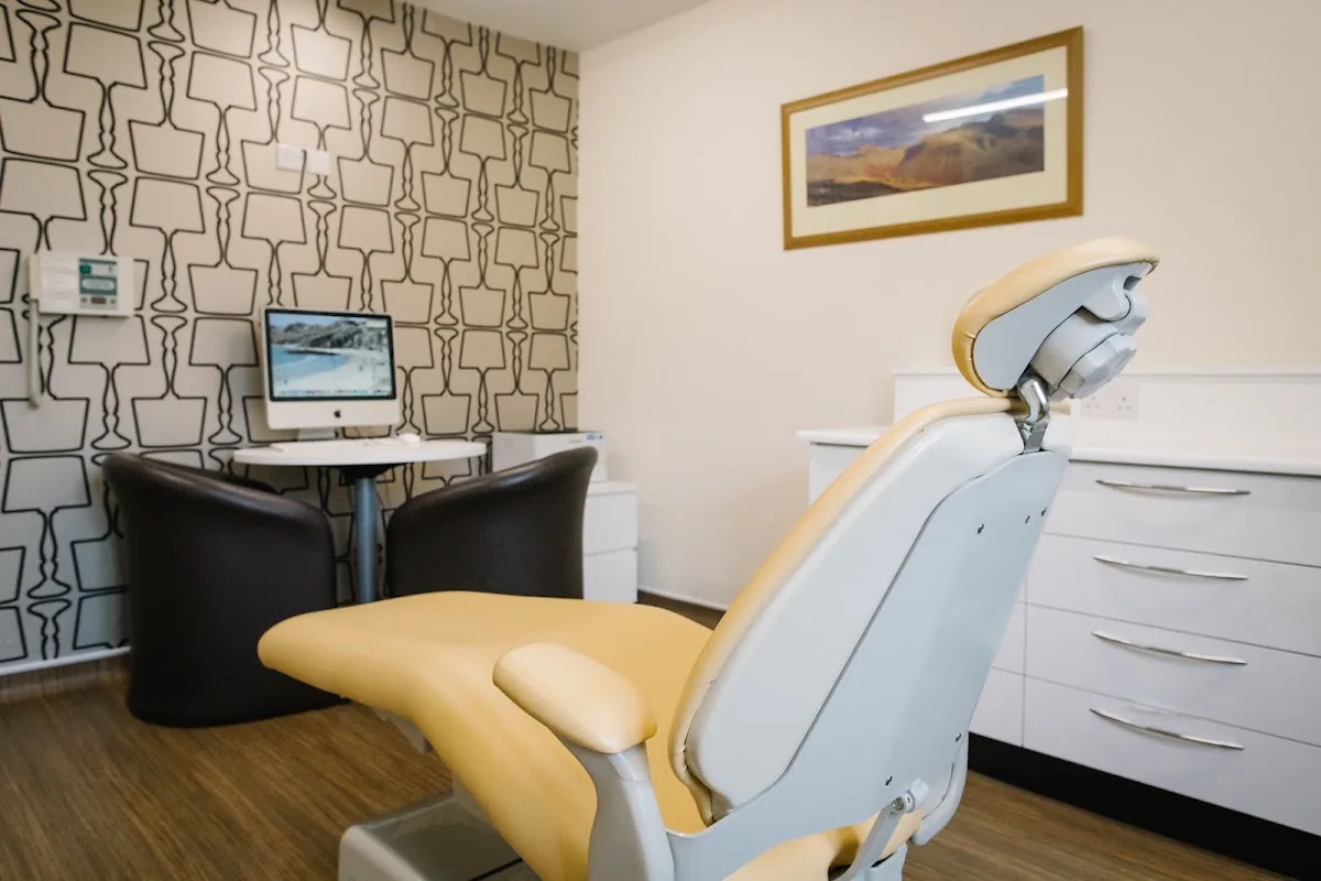Crossbank Dental photo 3