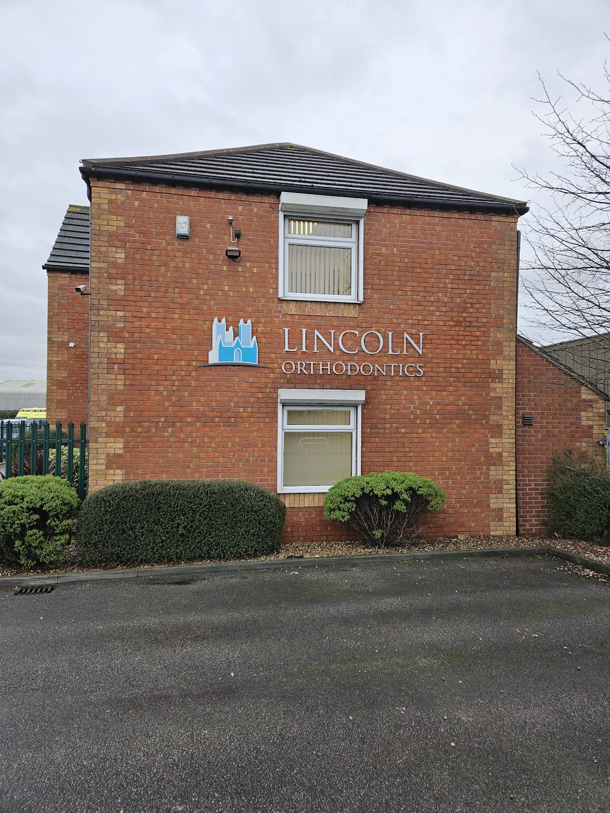 Lincoln Orthodontics photo 2