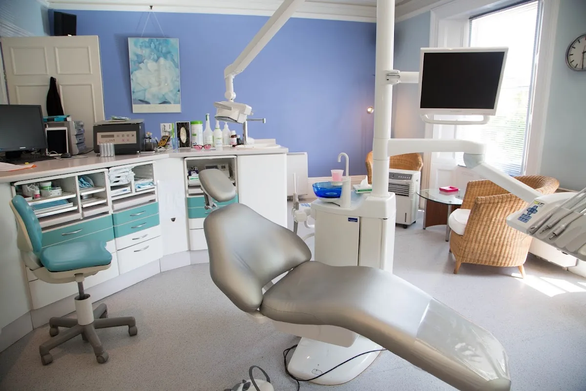 Contemporary Dental photo 3