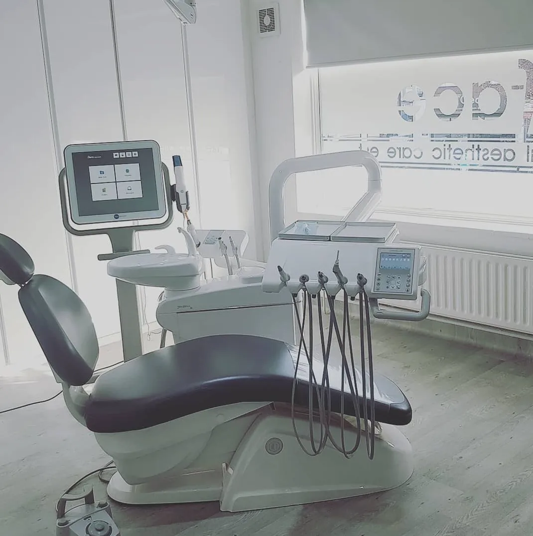 Face Dental photo 3