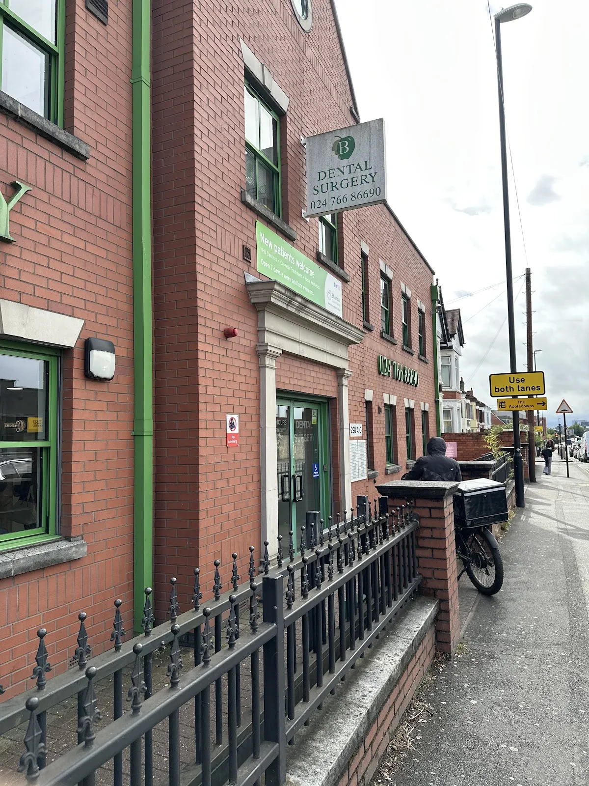 Bhandals Dental Practice photo 2