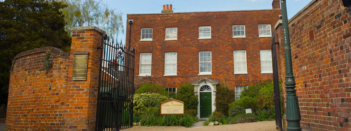 Bradley &amp; Partners Dental Practice photo 1