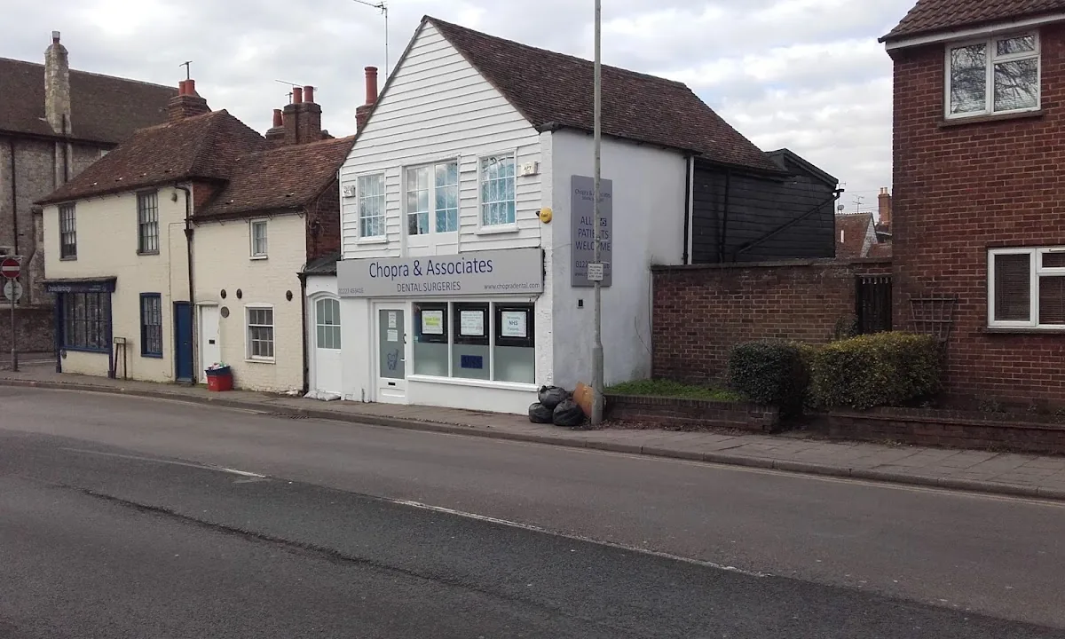 Chopra & Associates Dental Surgery photo 2