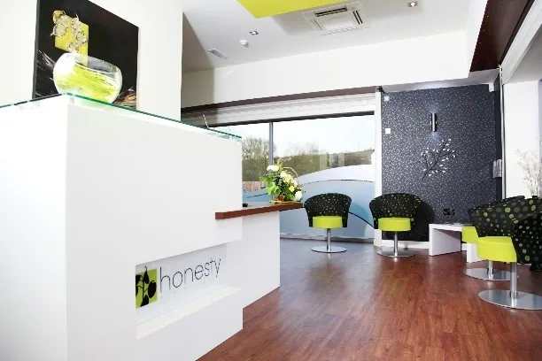 Honesty Dental Care Baildon LLP photo 3