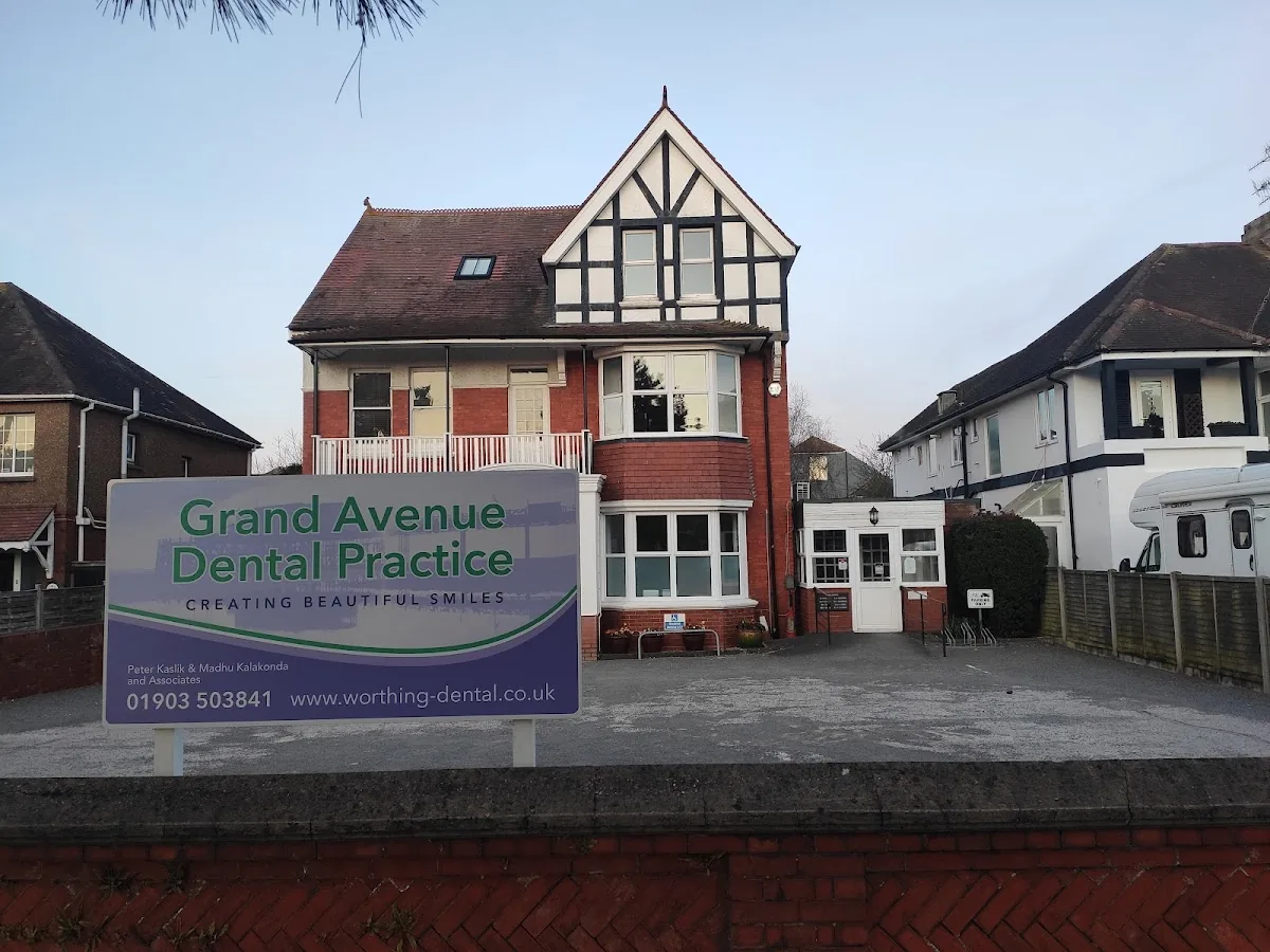 The Grand Avenue Dental Practice photo 3