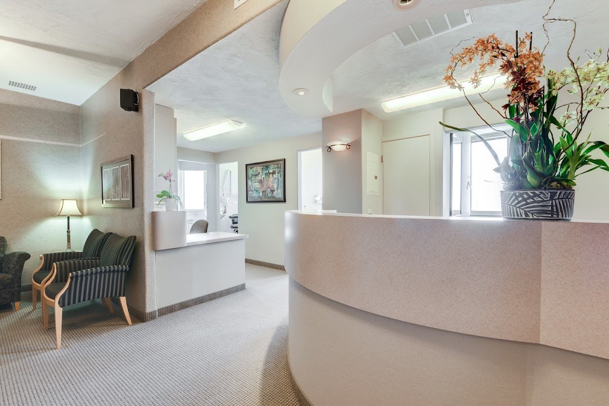 Caroline M. Le, DDS photo 2