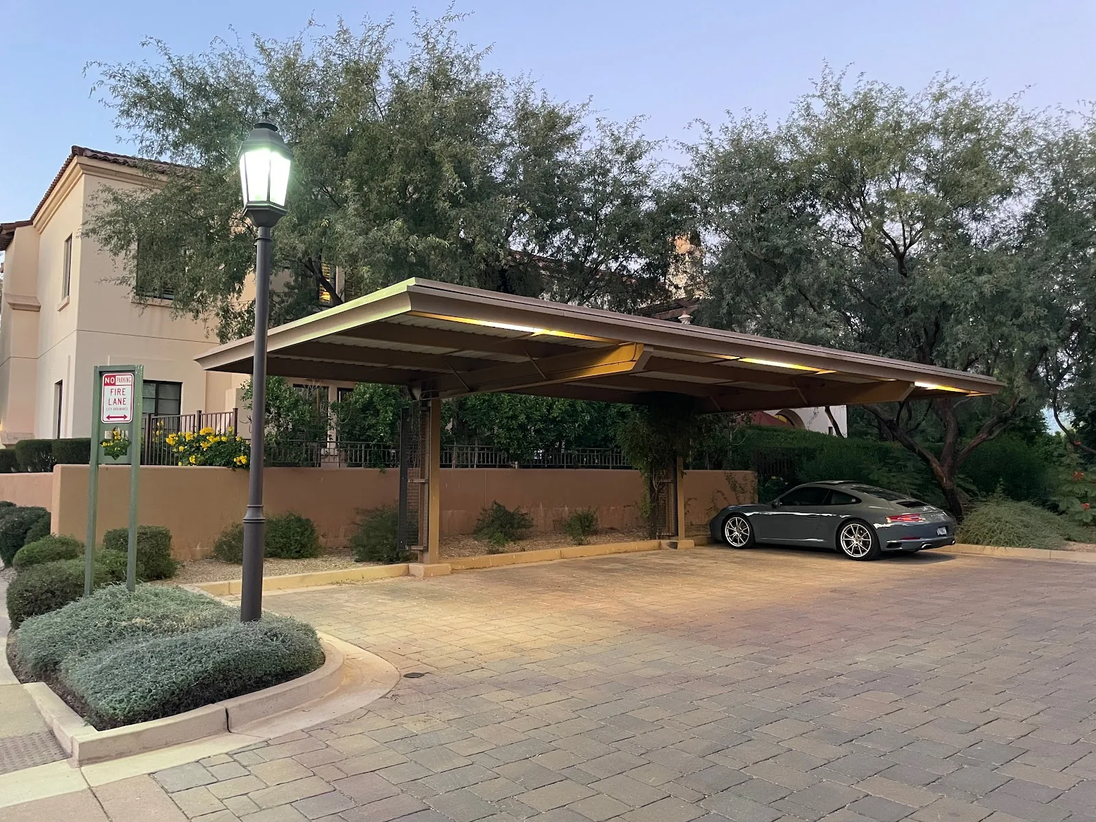 Top 10 Dental Implants in Gilbert Arizona