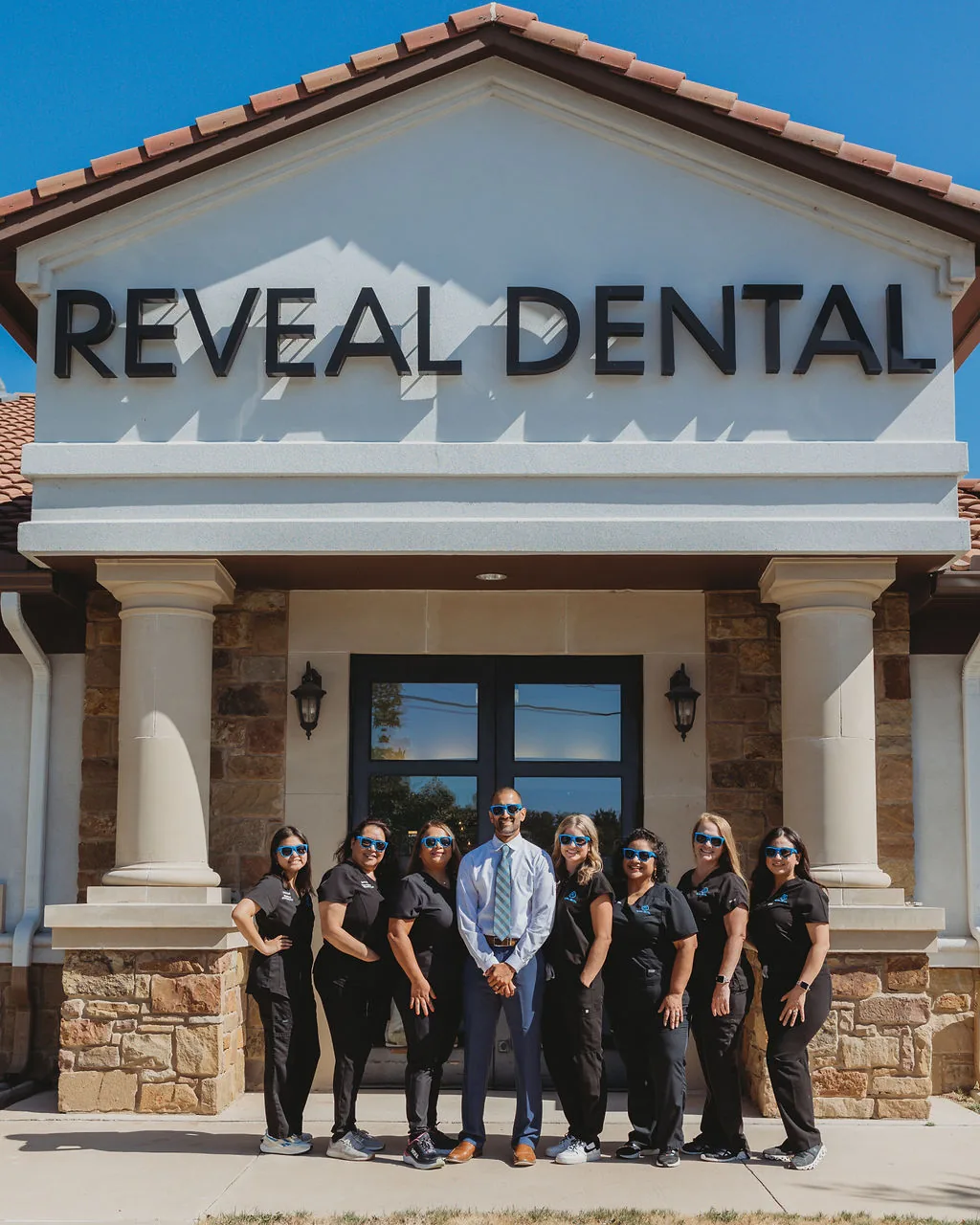 Reveal dental photo 2