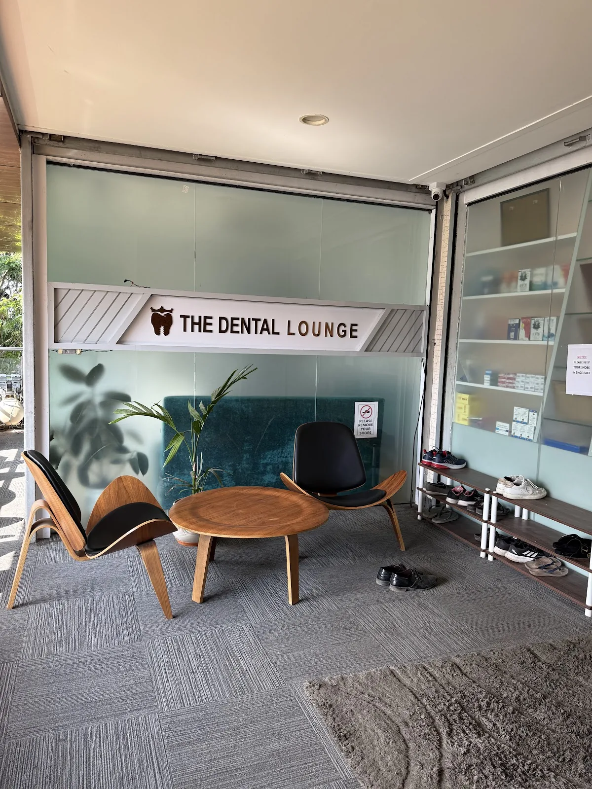 The Dental Lounge - Aesthetic & Implant Centre - Kalyan Nagar photo 3