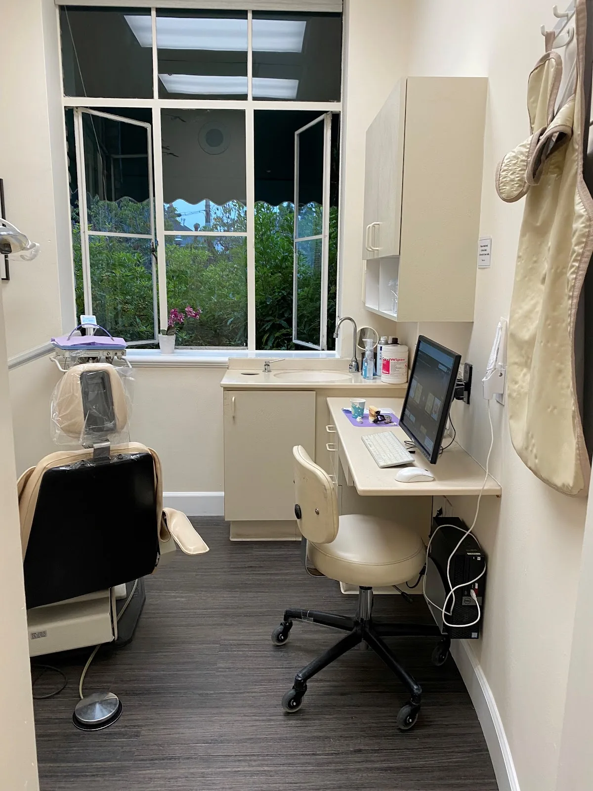 Berkeley Prosthodontics and General Dentistry photo 2
