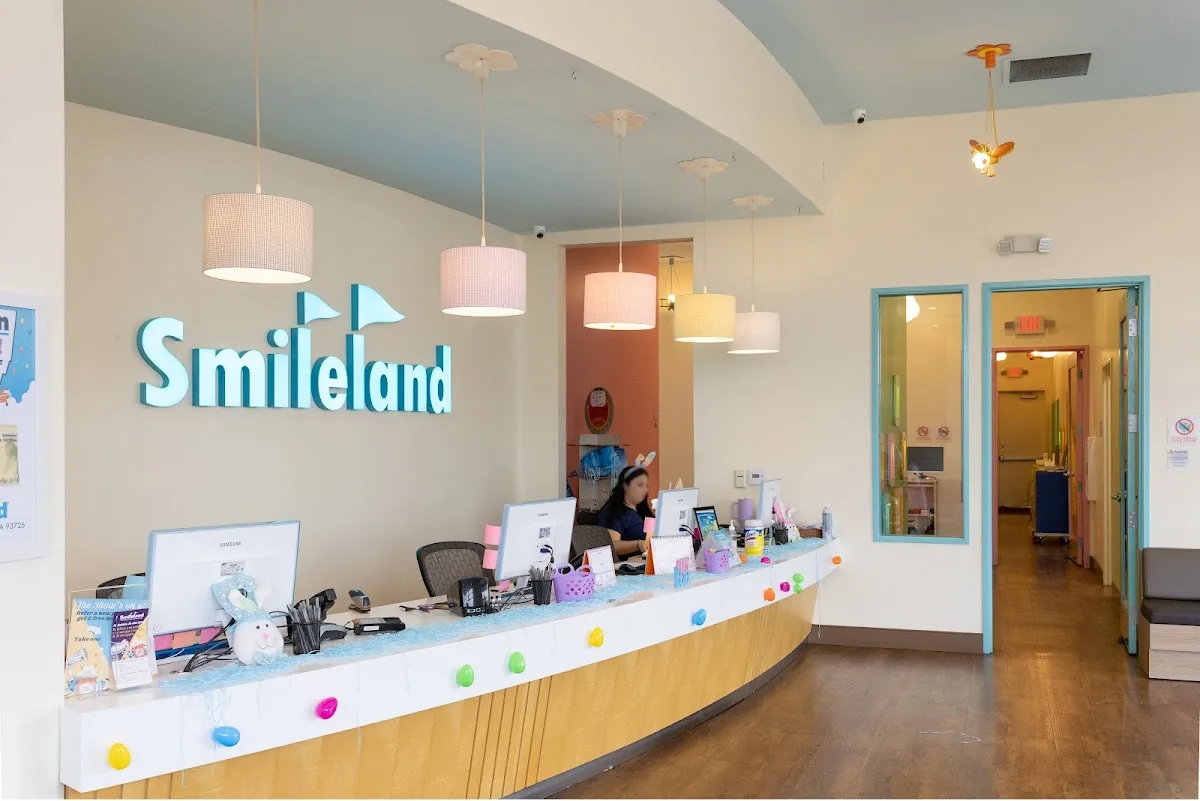 Smileland Dental photo 3