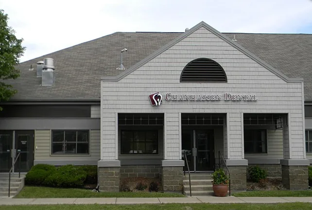 Dr. Bradley D. Lembke photo 2