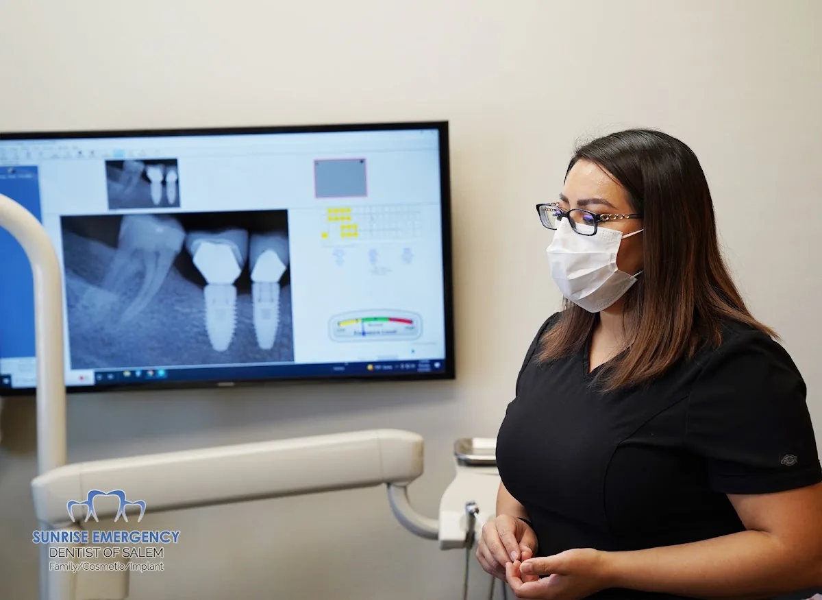 Sunrise Emergency Dentist Of Salem Family, Cosmetic, Implants photo 3