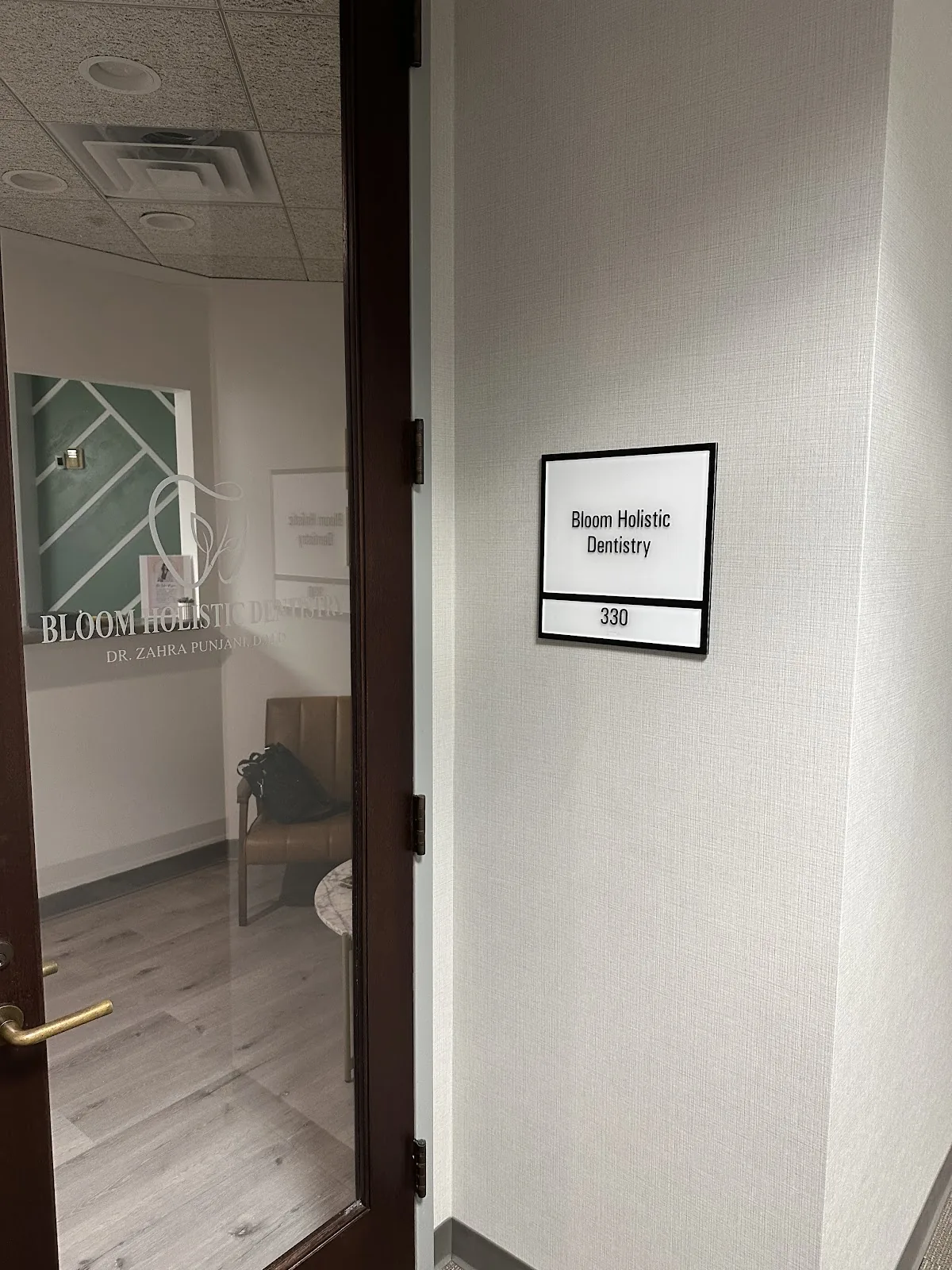 Columbia Dental Group (Dunwoody) photo 2