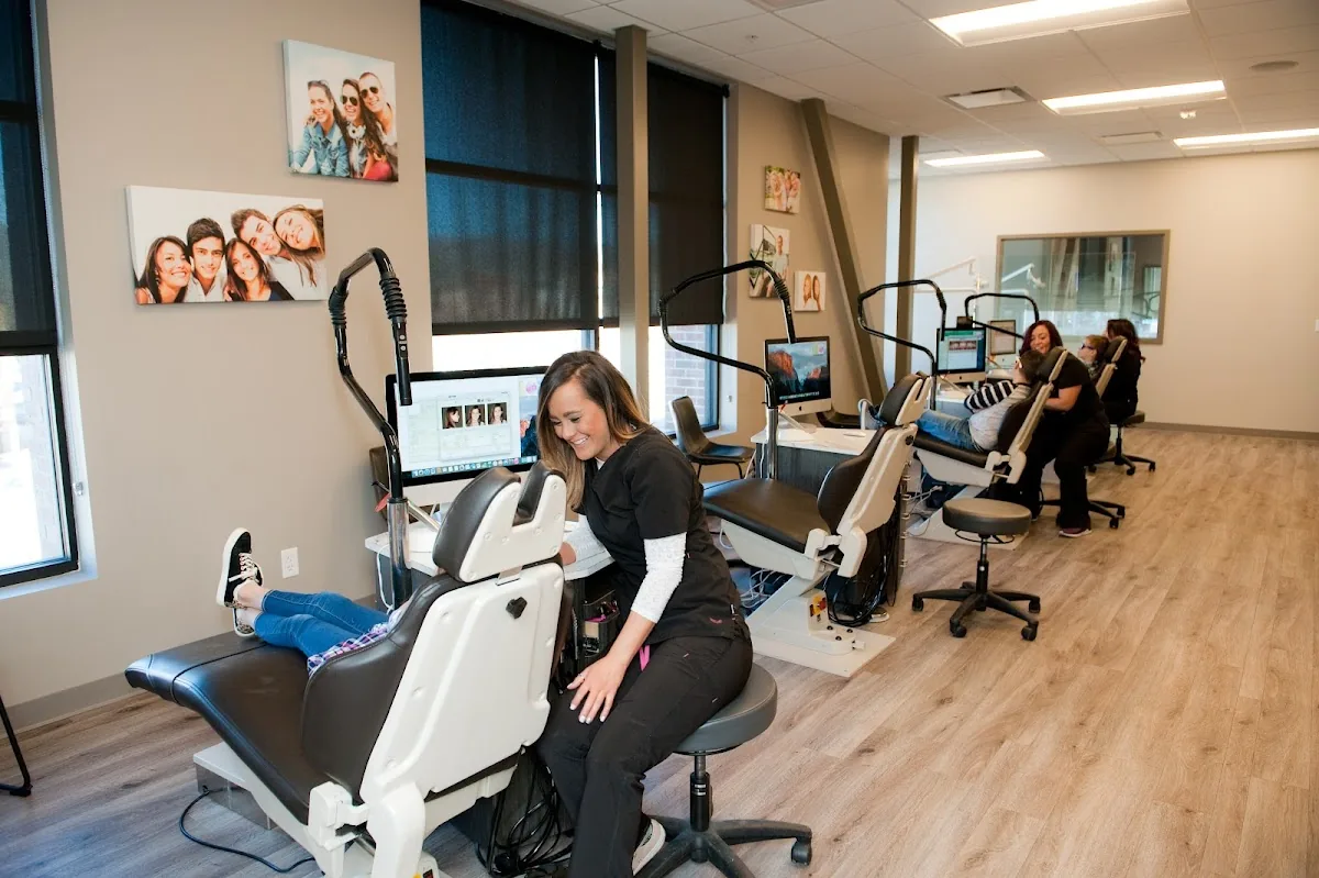 Rangewood Orthodontics Downtown photo 2