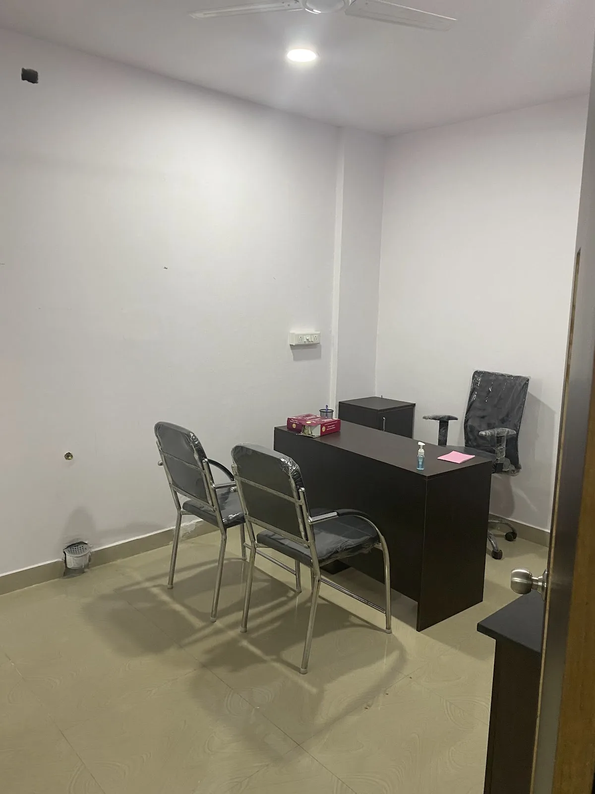 KKS Dental and Medical Care photo 2