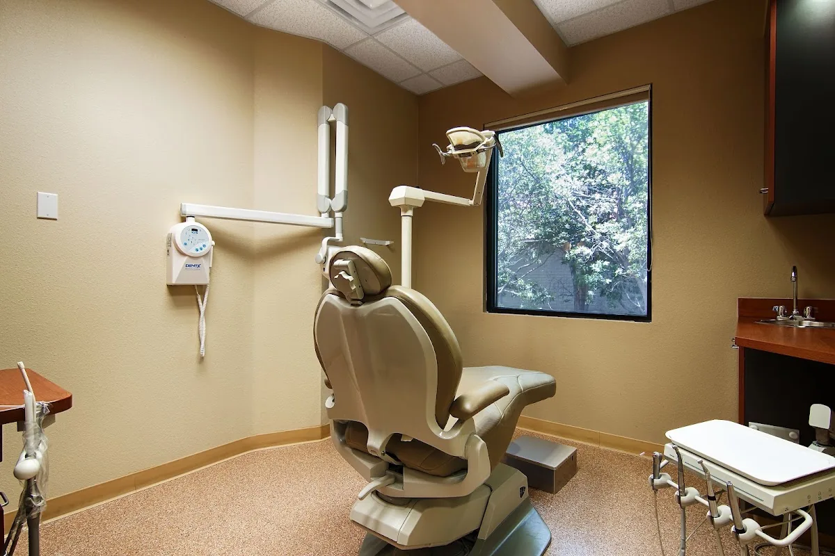 Harris Parkway Dental Care photo 3