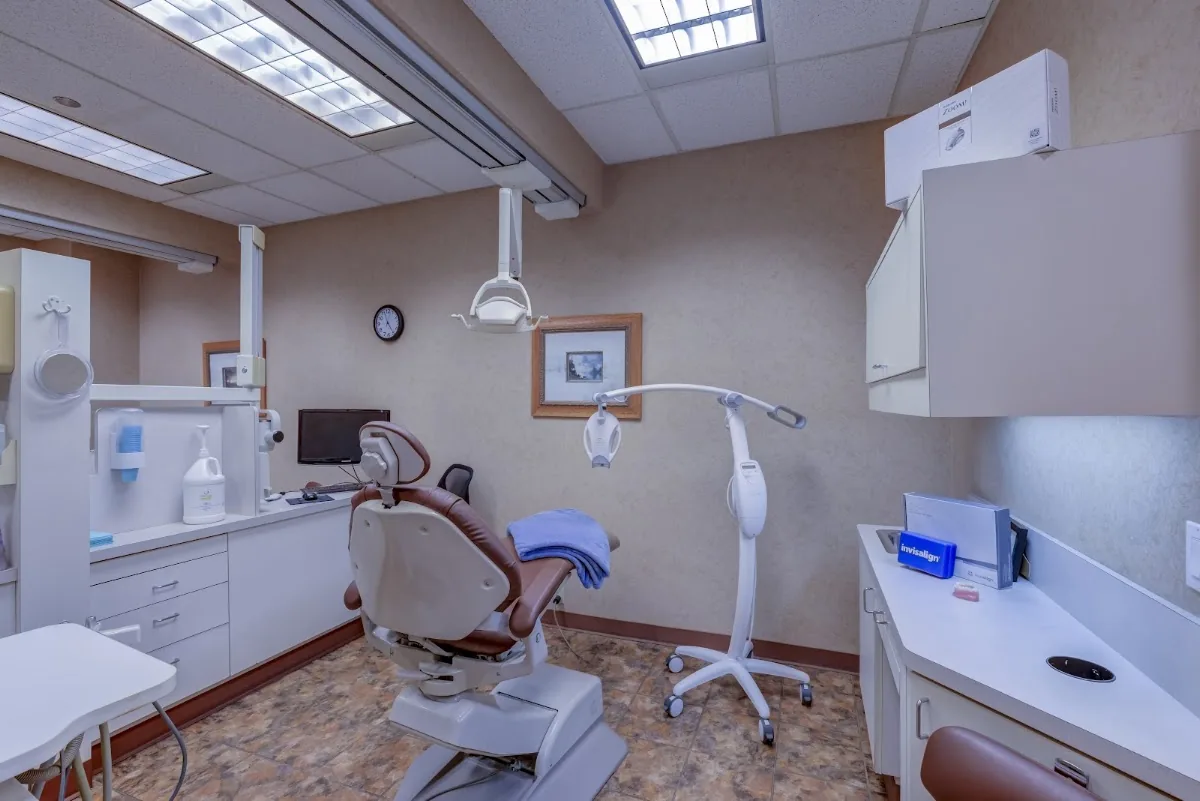 Williams Square Dental photo 3