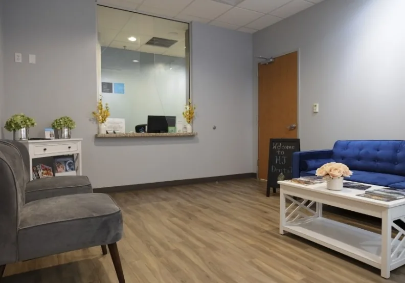 HJ Dental