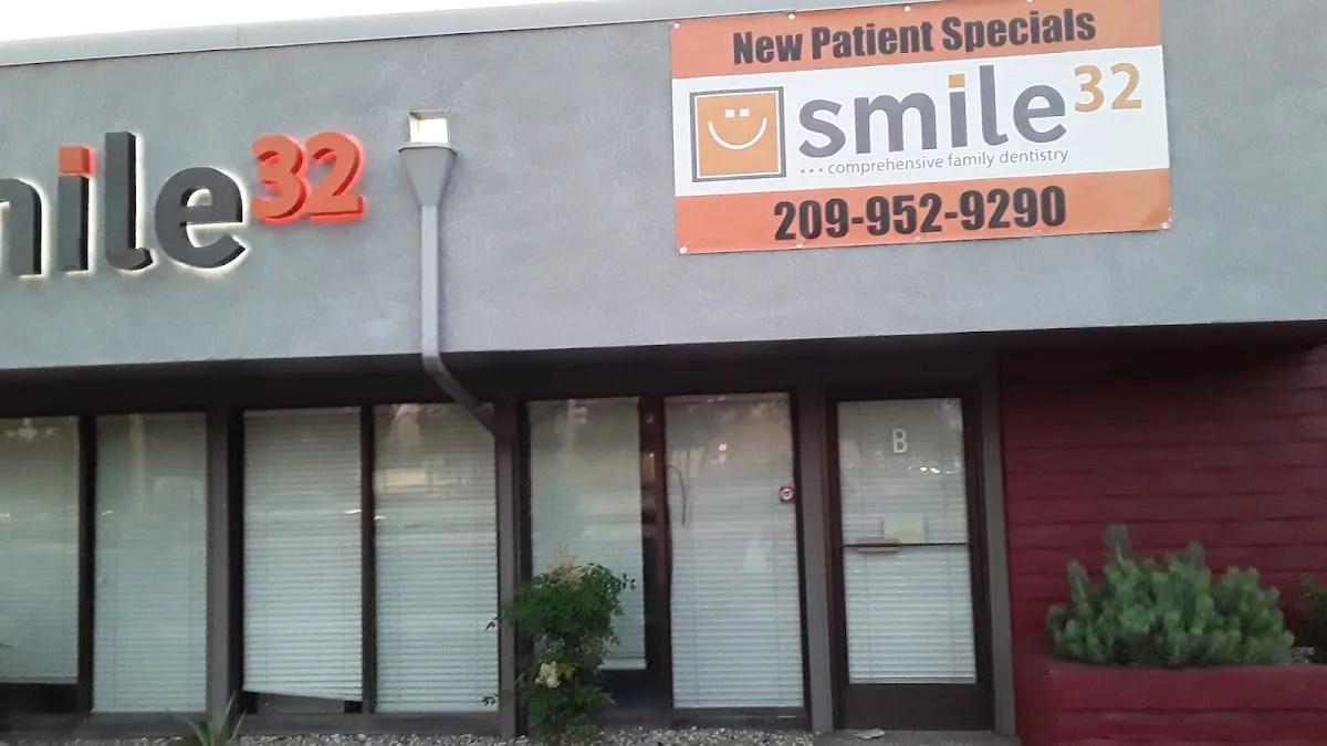 Smile 32 Dental photo 4