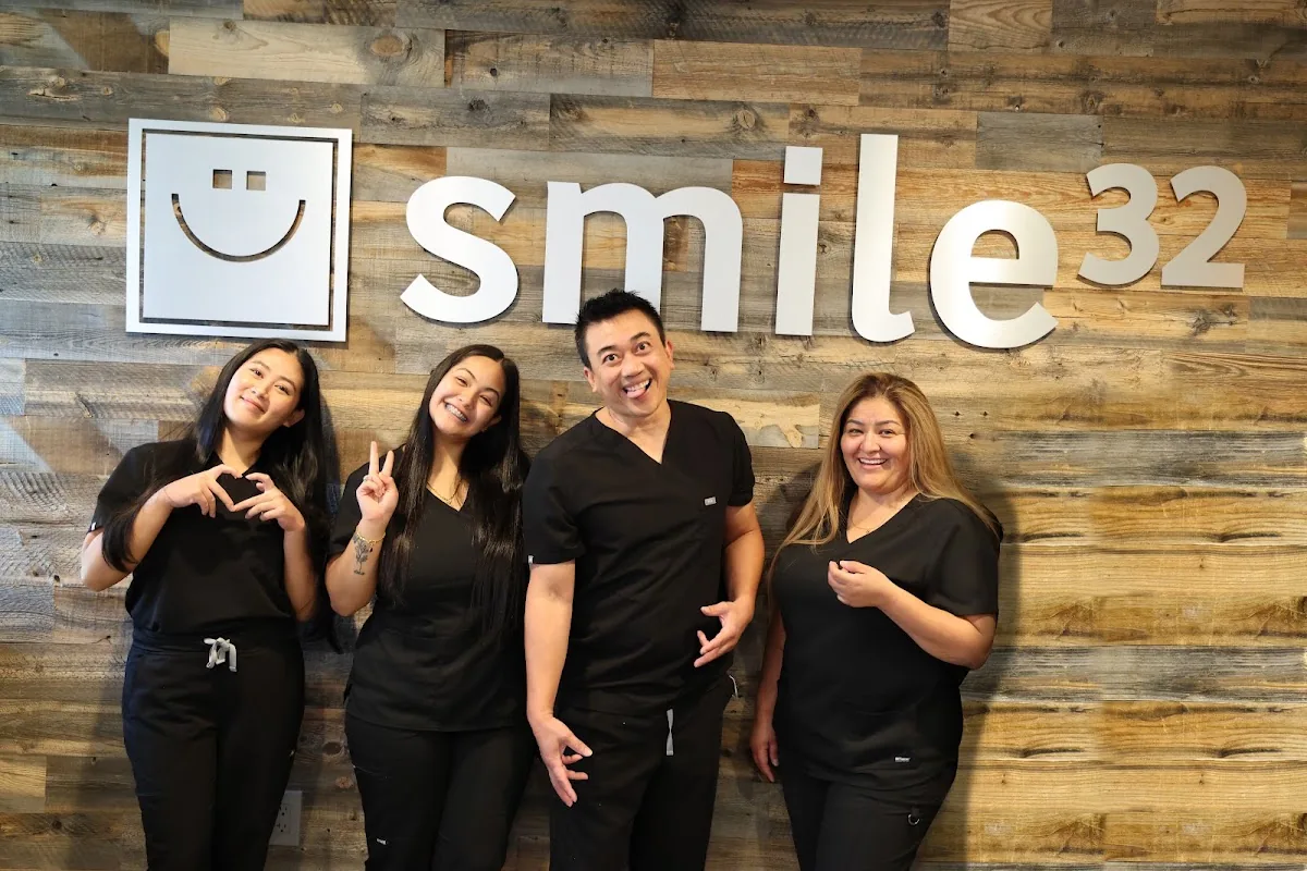 Smile 32 Dental photo 2