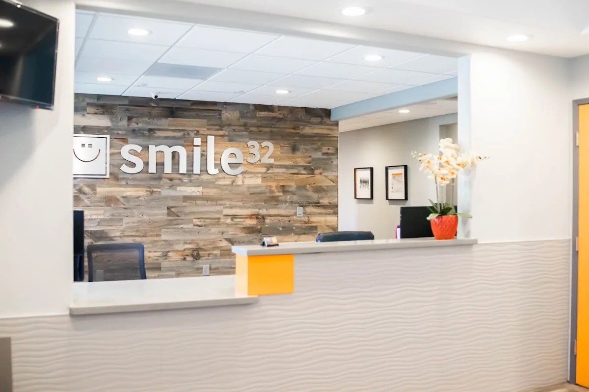 Smile 32 Dental photo 3