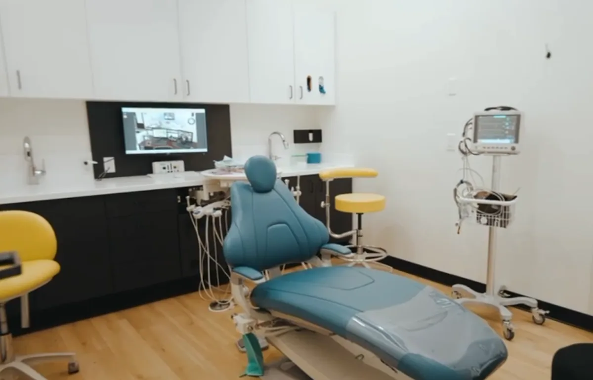 Gill Dental & Implants photo 3