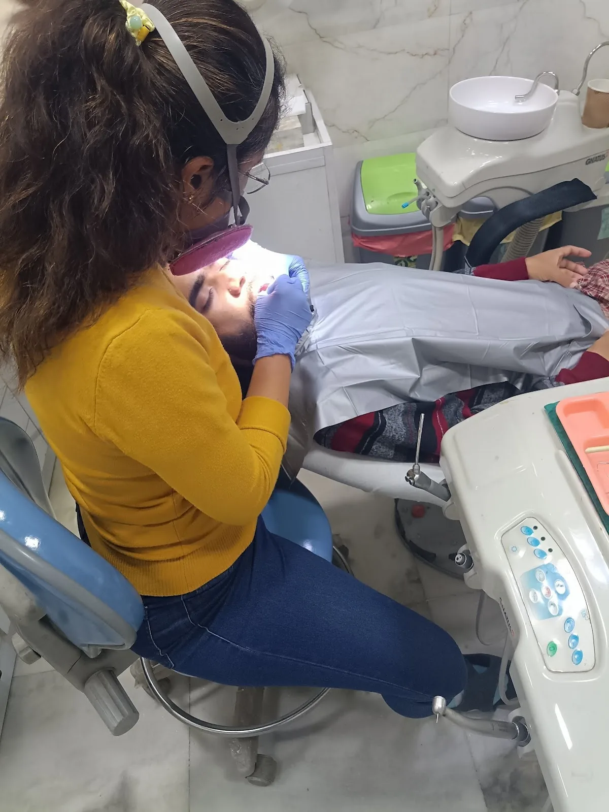 Care N Cure Dental