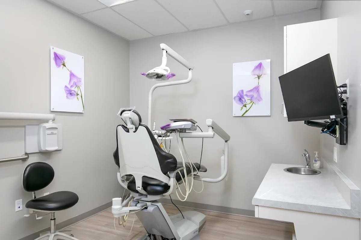 Elite Dental Care Lancaster photo 3