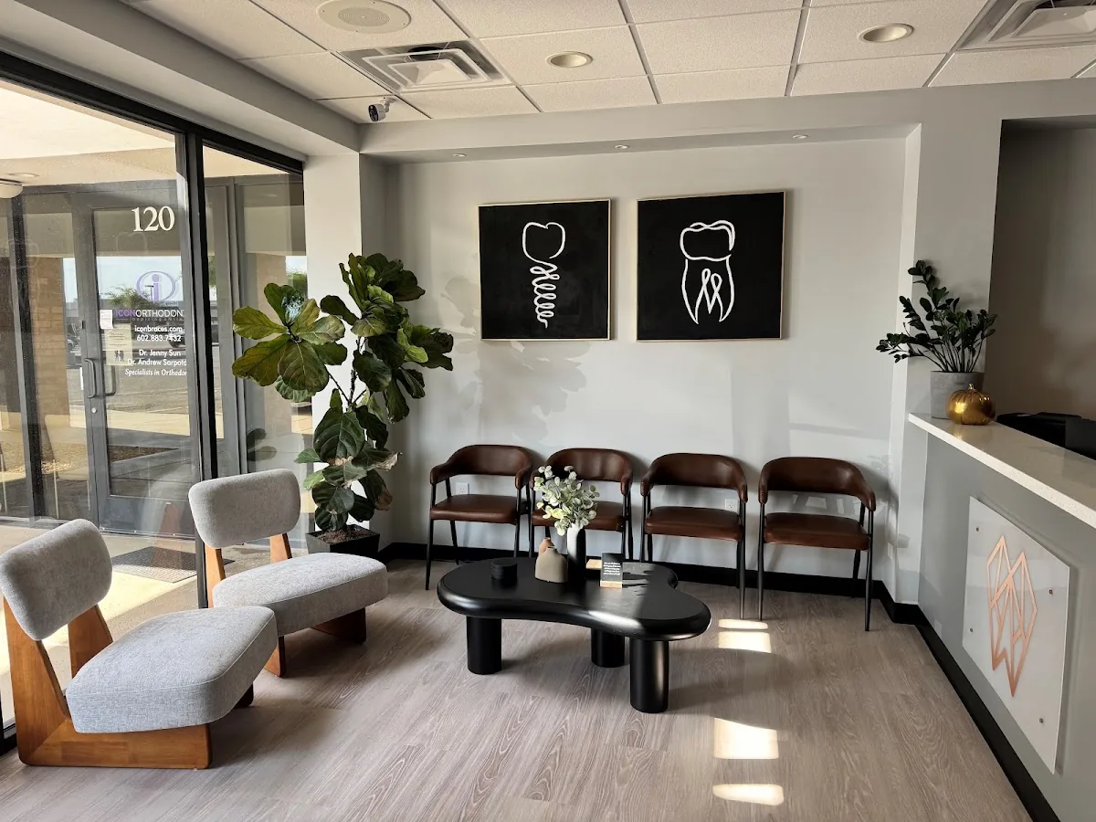 Glisten Dental Glendale photo 2