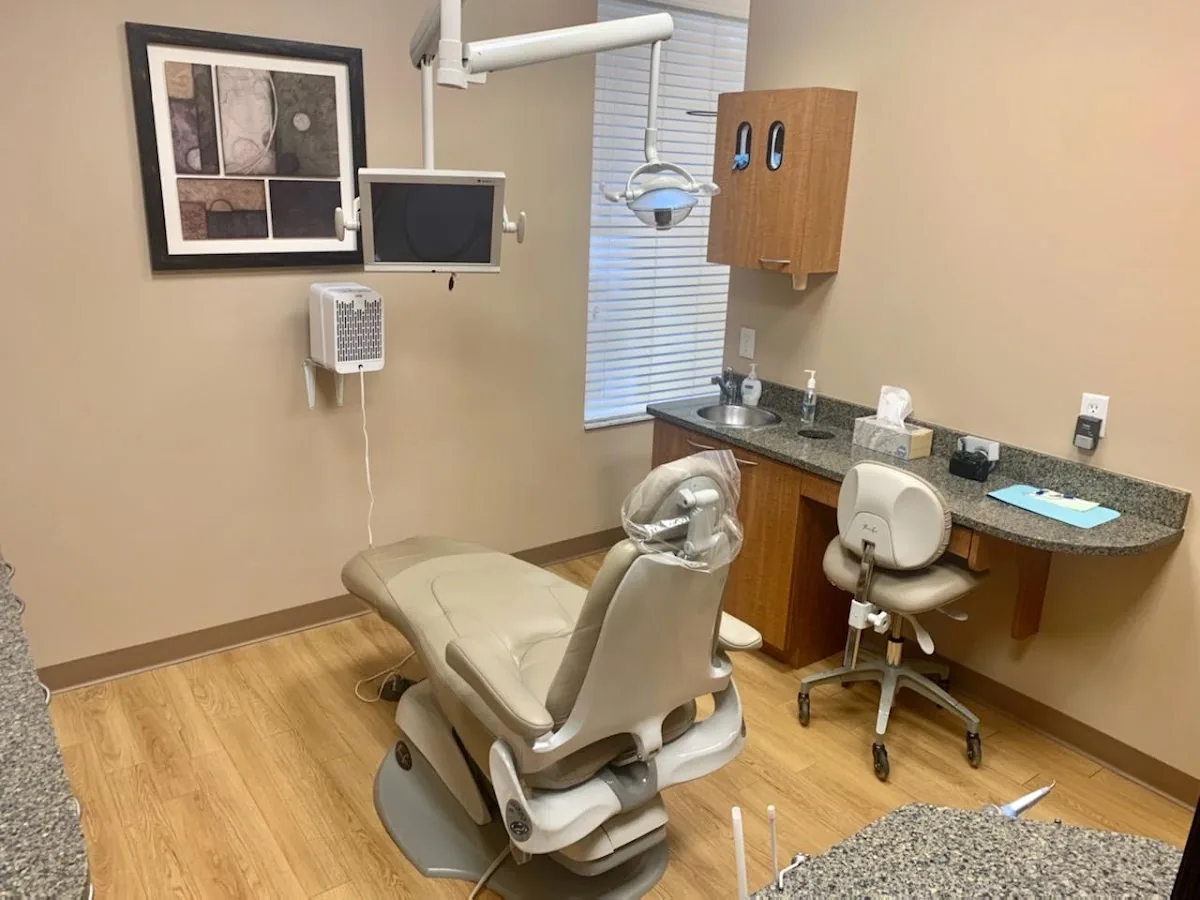 Prosthodontics and Implant Therapy Riverview photo 3