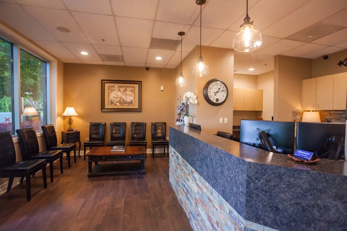 Isom Endodontics- Dr. Terry Isom photo 2
