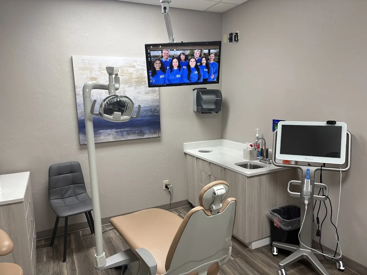 Custom Dental photo 3