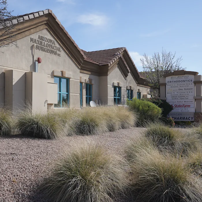 AZ Max Surgeons Oral & Maxillofacial Surgeons, Dental Implants & Wisdom Teeth photo 1