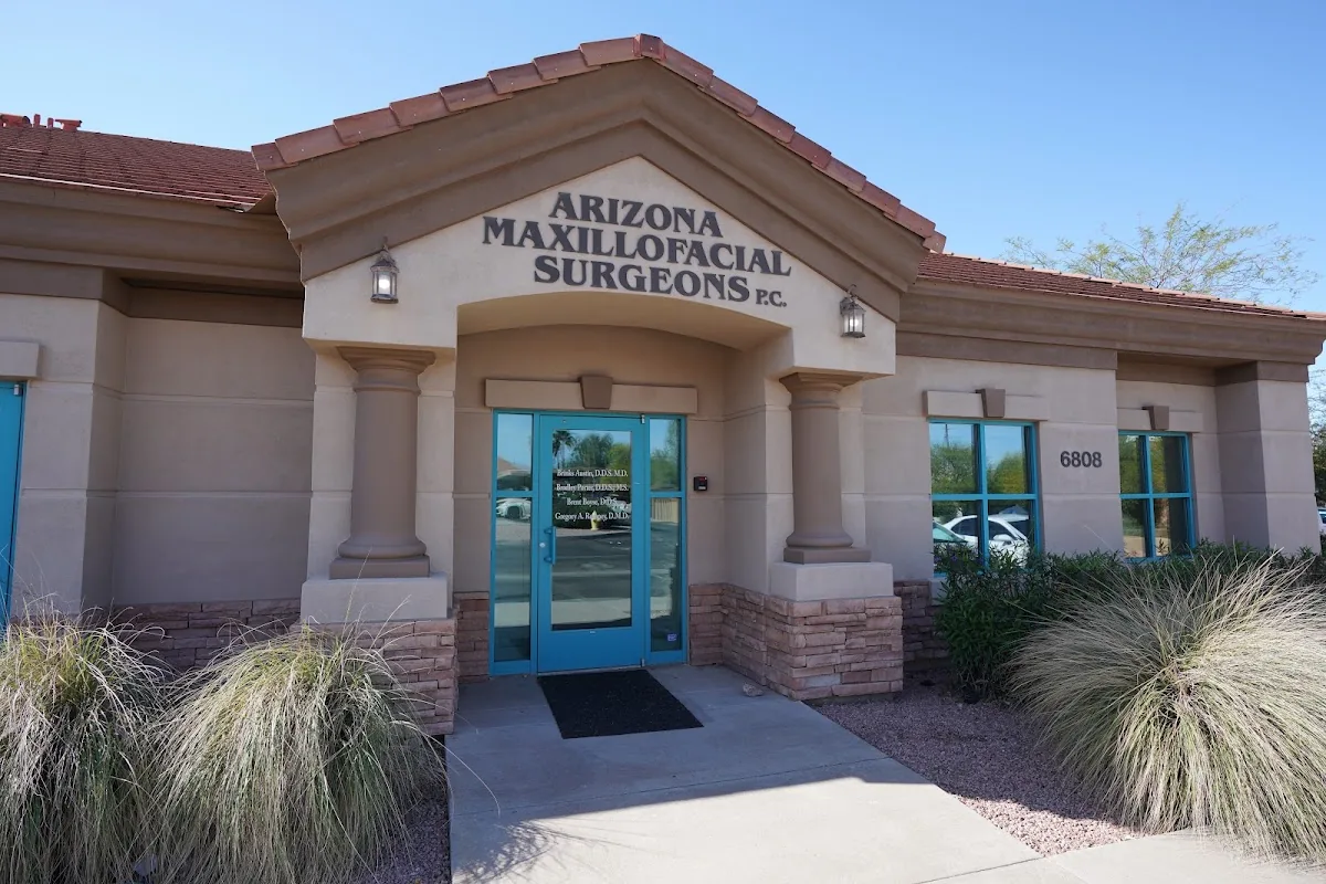 AZ Max Surgeons Oral & Maxillofacial Surgeons, Dental Implants & Wisdom Teeth photo 2