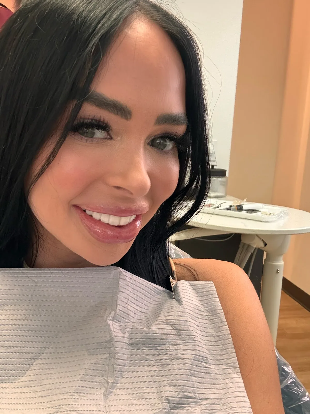 DS Family and Cosmetic Dentistry - By: Dr. Daniel Sluyk
