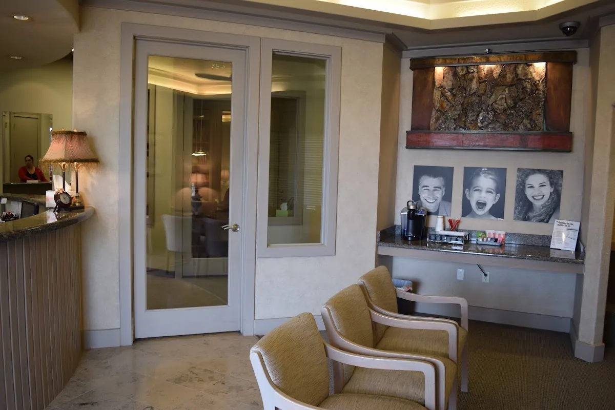 Crossroads Dental photo 2