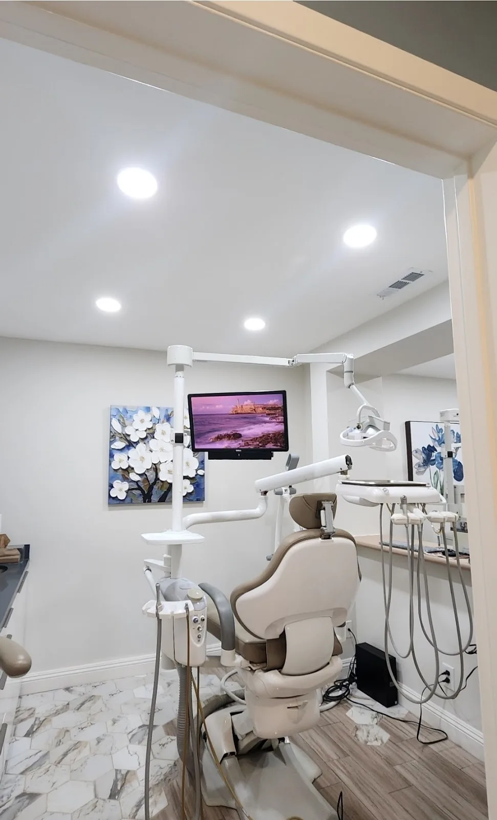 Parissa Djafari, DDS photo 2