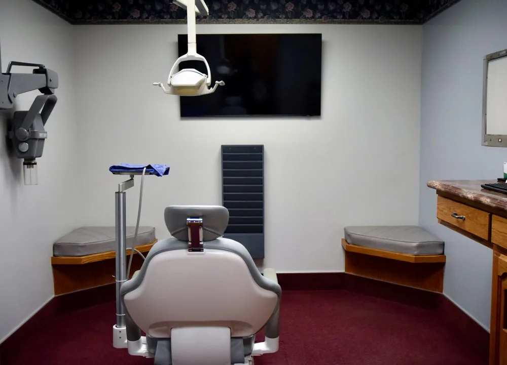 Inland Empire Oral Surgery & Dental Implants (IEOMFS) - Redlands