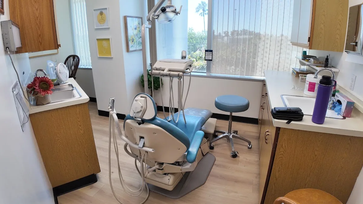 Clove Dental Oxnard - Riverpark photo 3