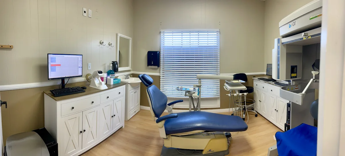 Ventura Bright Dental (Dental Implant Center) photo 3
